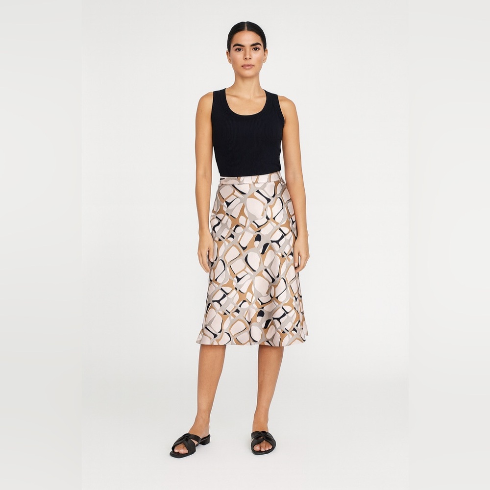 Danier Size 10 Satin A-Line Skirt - Pink/Gray/Black/Beige Pattern